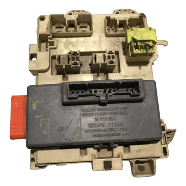 Caixa De Fusíveis Toyota Corolla 1.8 2001 8264112150 Usado