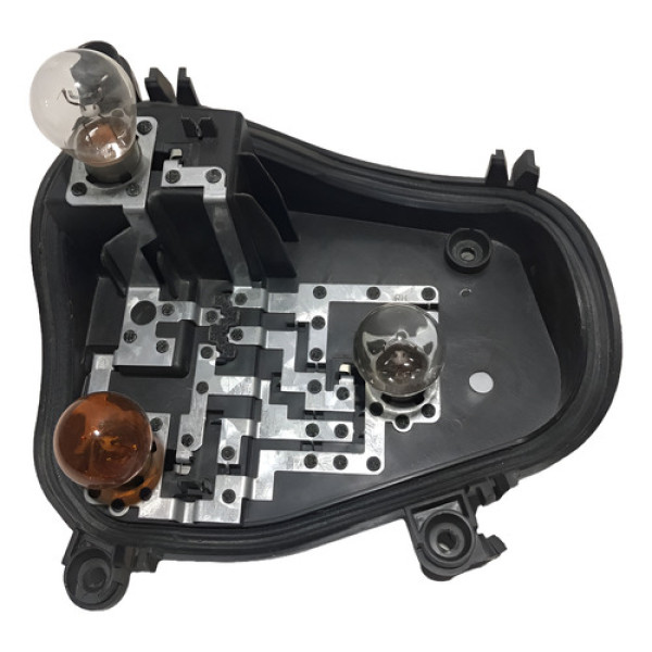 Circuito Soquete Lanterna Tras Ld Usado Orig Spin 2019/2024