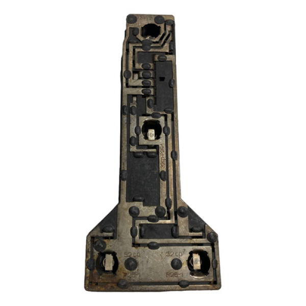 Circuito Soquete Lanterna Vw Quantum 1992 A 2001 0447512