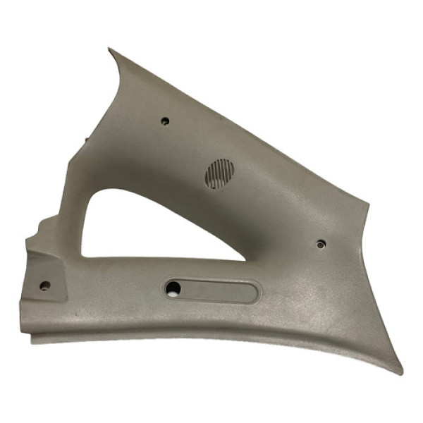 Moldura Coluna Tras Esq Corsa/classic 1996 A 2015 Orig